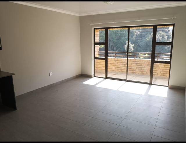 3 BEDROOM APARTMENT TO LET IN PRESTBURY